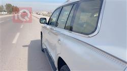 تۆیۆتا لاند کروزەر